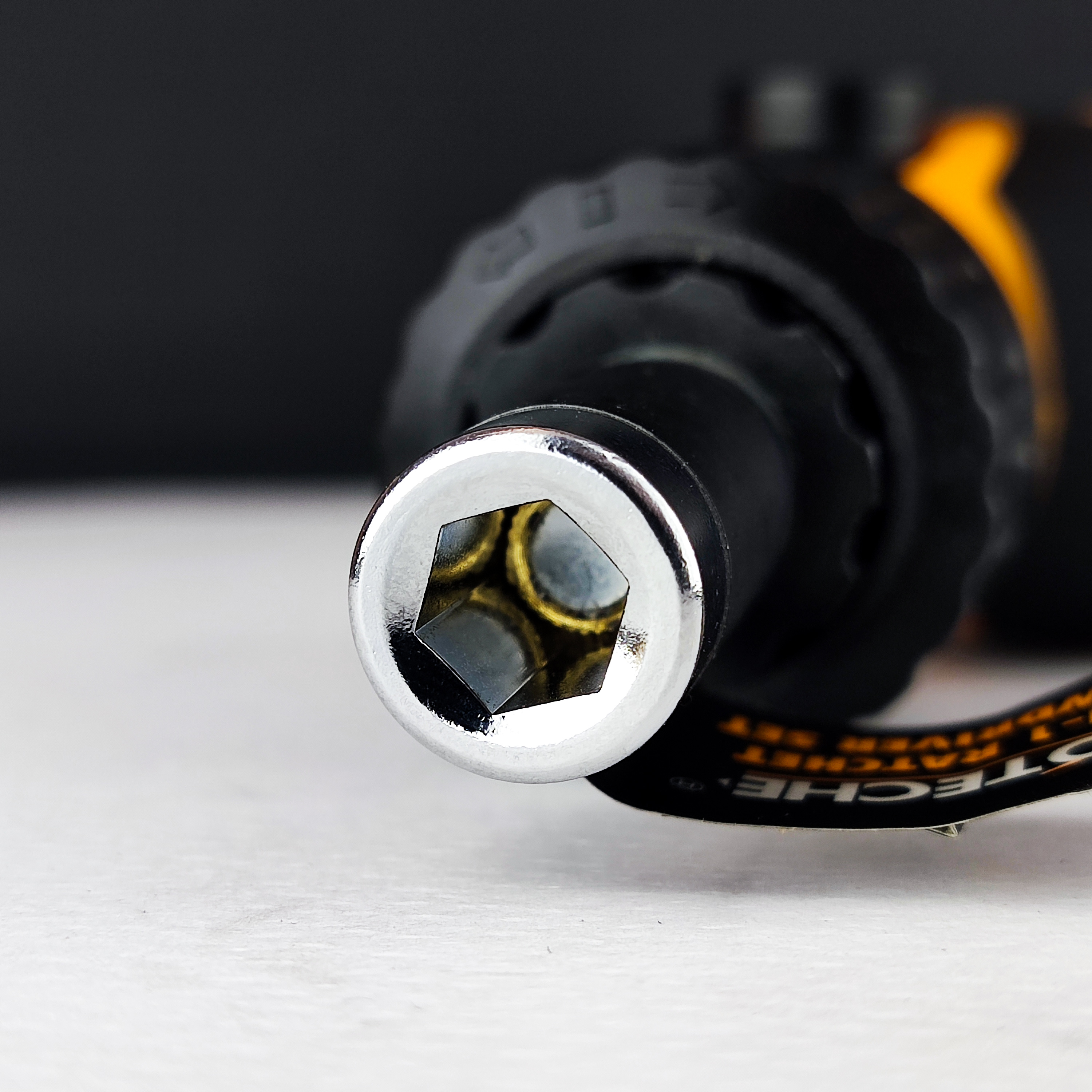 ست 14 عددی دسته جغجغه (دسته جرجر) و بیت پیچ گوشتی 1.4 اینچ (هوتچ)(Hoteche)(250414)