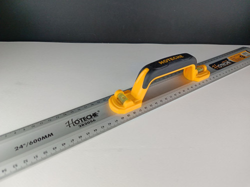 خط کش آلومینیومی دسته پلاستیکی 24"/600mm - برند اصلی Hoteche هوتچ (282056)َ