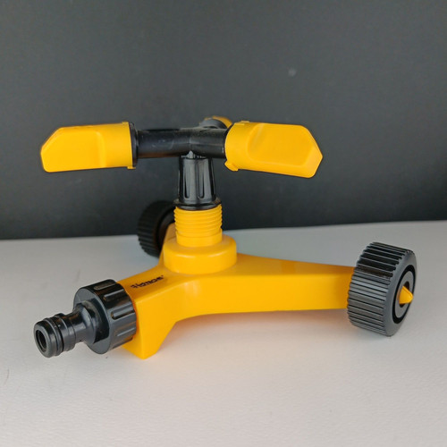 آبپاش باغچه ای گردان متحرک با قابلیت تنظیم حالت پاشش-جنس بدنه پلاستیک فشرده و با کیفیتABS-برند اصلیHotecheهوتچ(374032)